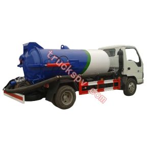 ISUZU vacuum sewage tanker truck