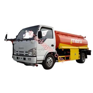 JAPAN isuzu Fuel refueller truck 5000Liters shows on www.truckspv.com