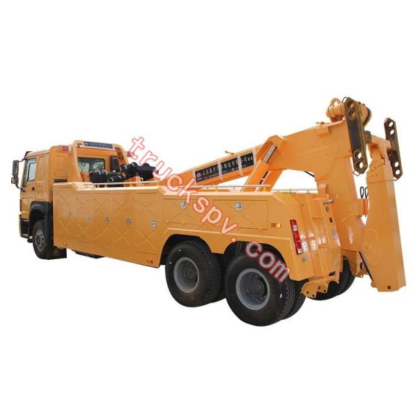 ISUZU tow recovery vehicle or  breakdown lorry,rotation wrecker tow truck shows on www.truckspv.com
