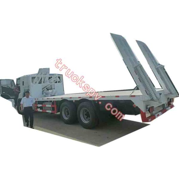 ISUZU lowbed crane lorry with hydraulic two ladders shows on truckspv.com