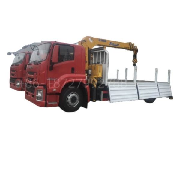 ISUZU hydraulic boom crane