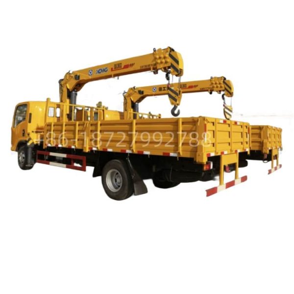 4tons crane cargo truck